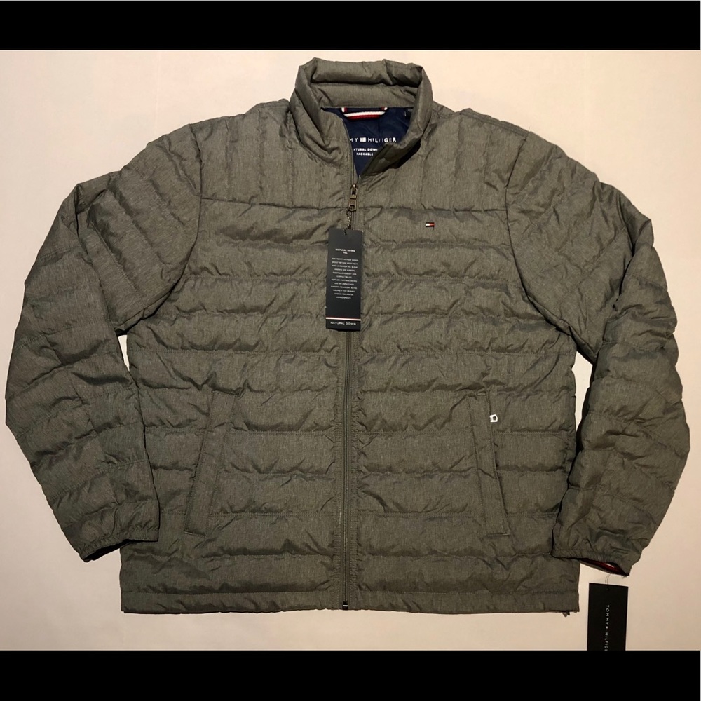 Tommy Hilfiger packable light down jacket sz L
